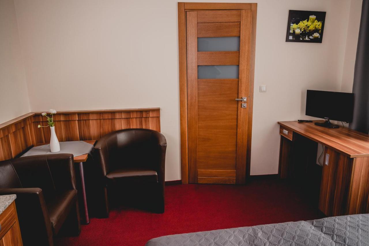 Swierzno Hotel Nad Morzem- Art-Pension מראה חיצוני תמונה