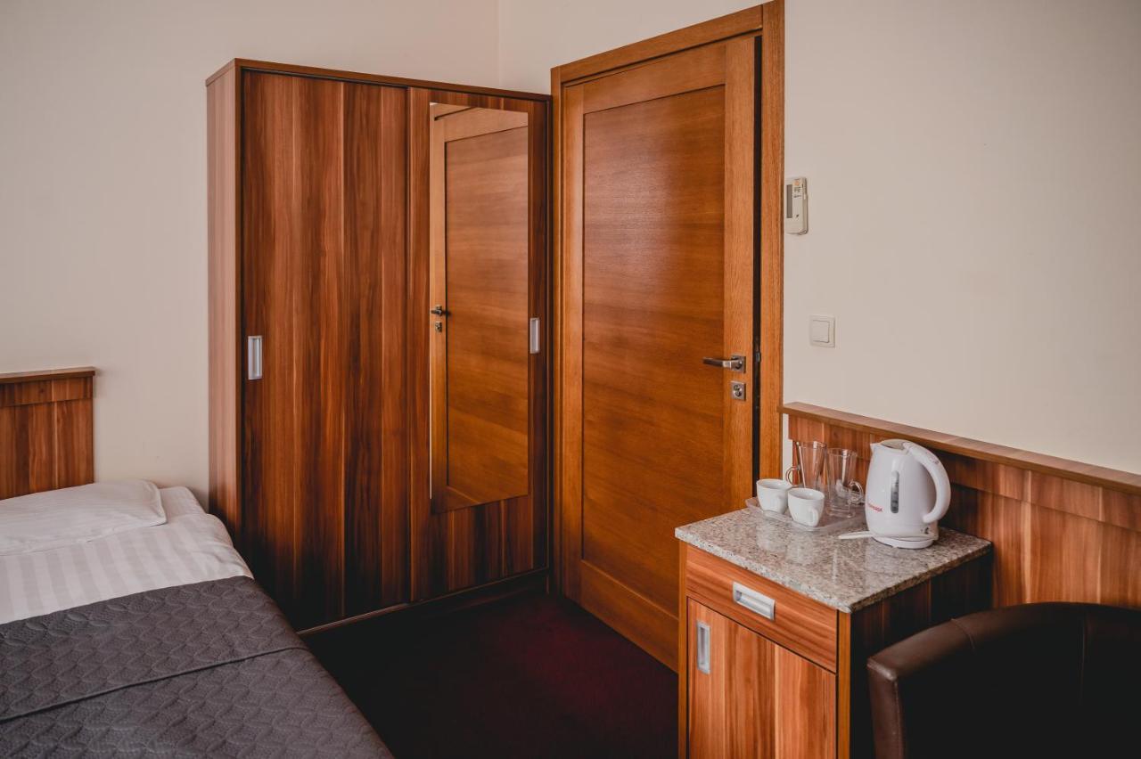 Swierzno Hotel Nad Morzem- Art-Pension מראה חיצוני תמונה