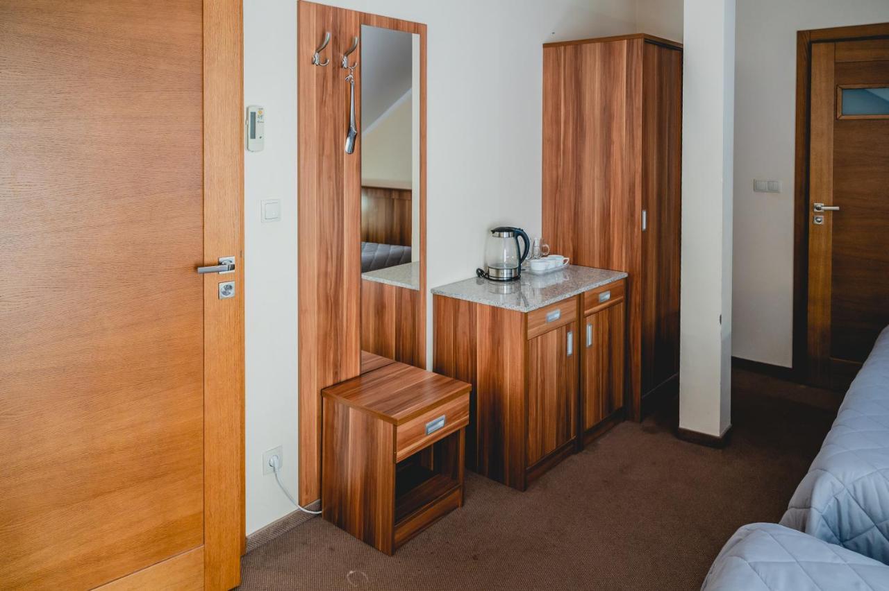 Swierzno Hotel Nad Morzem- Art-Pension מראה חיצוני תמונה