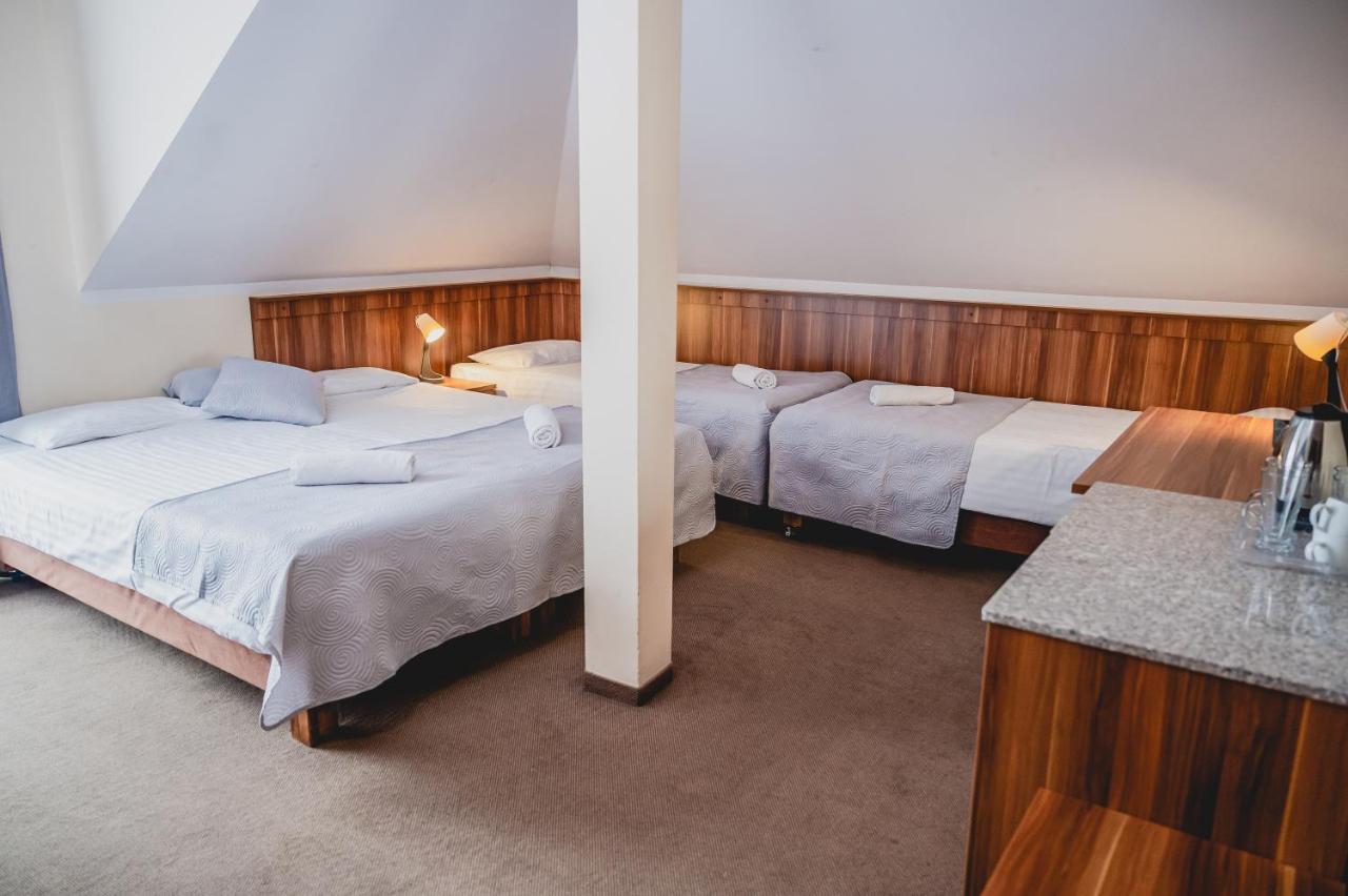 Swierzno Hotel Nad Morzem- Art-Pension מראה חיצוני תמונה