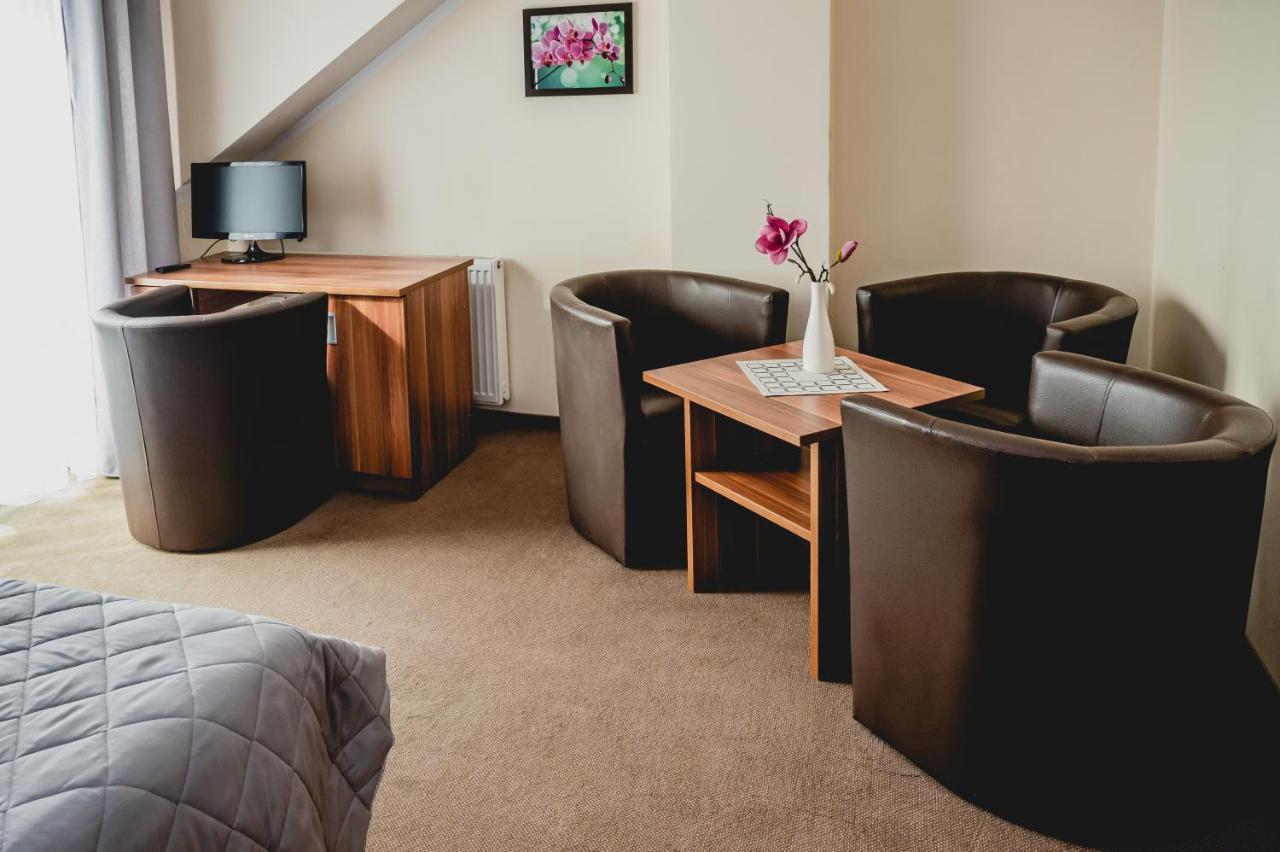 Swierzno Hotel Nad Morzem- Art-Pension מראה חיצוני תמונה