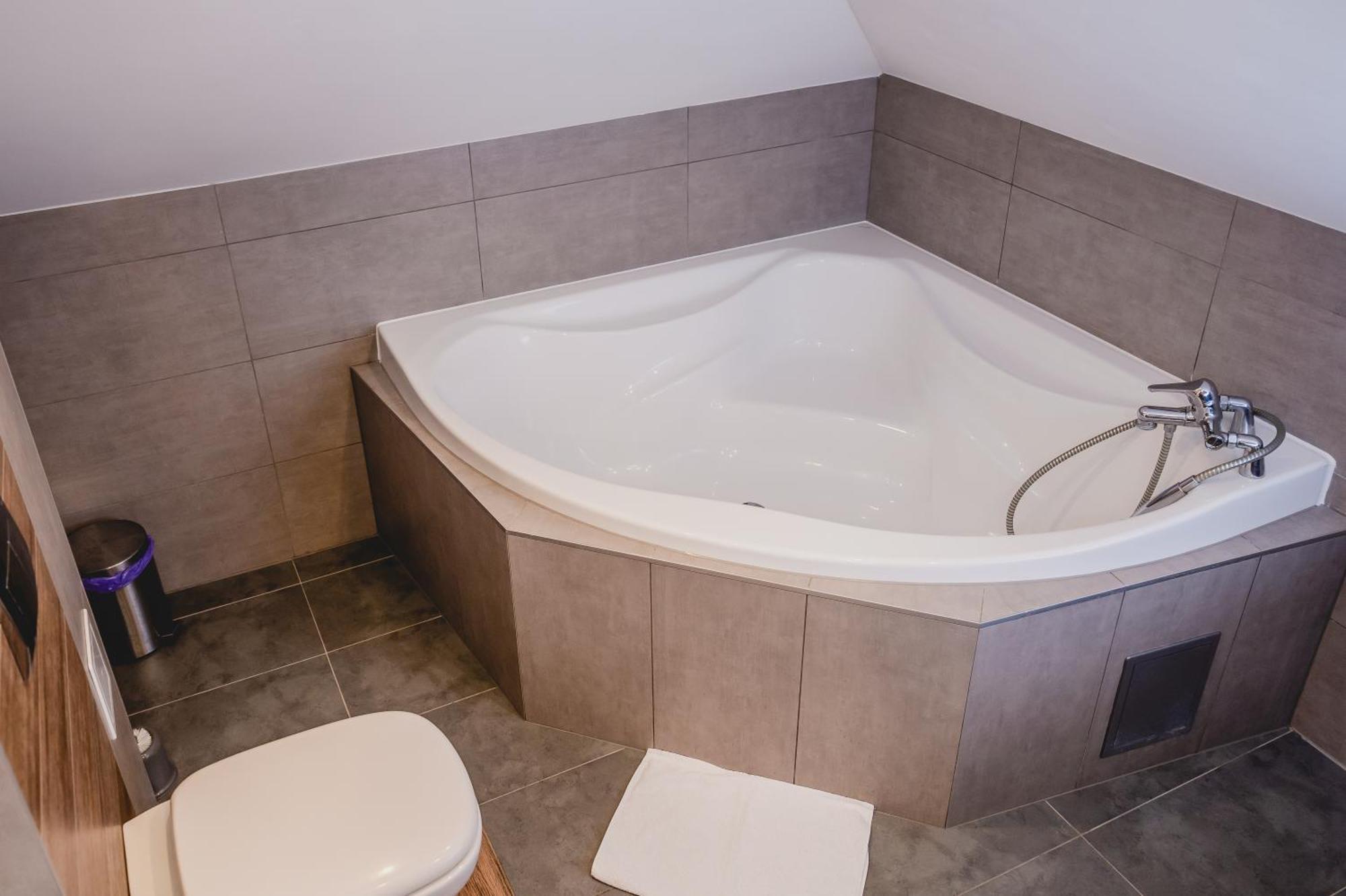Swierzno Hotel Nad Morzem- Art-Pension מראה חיצוני תמונה